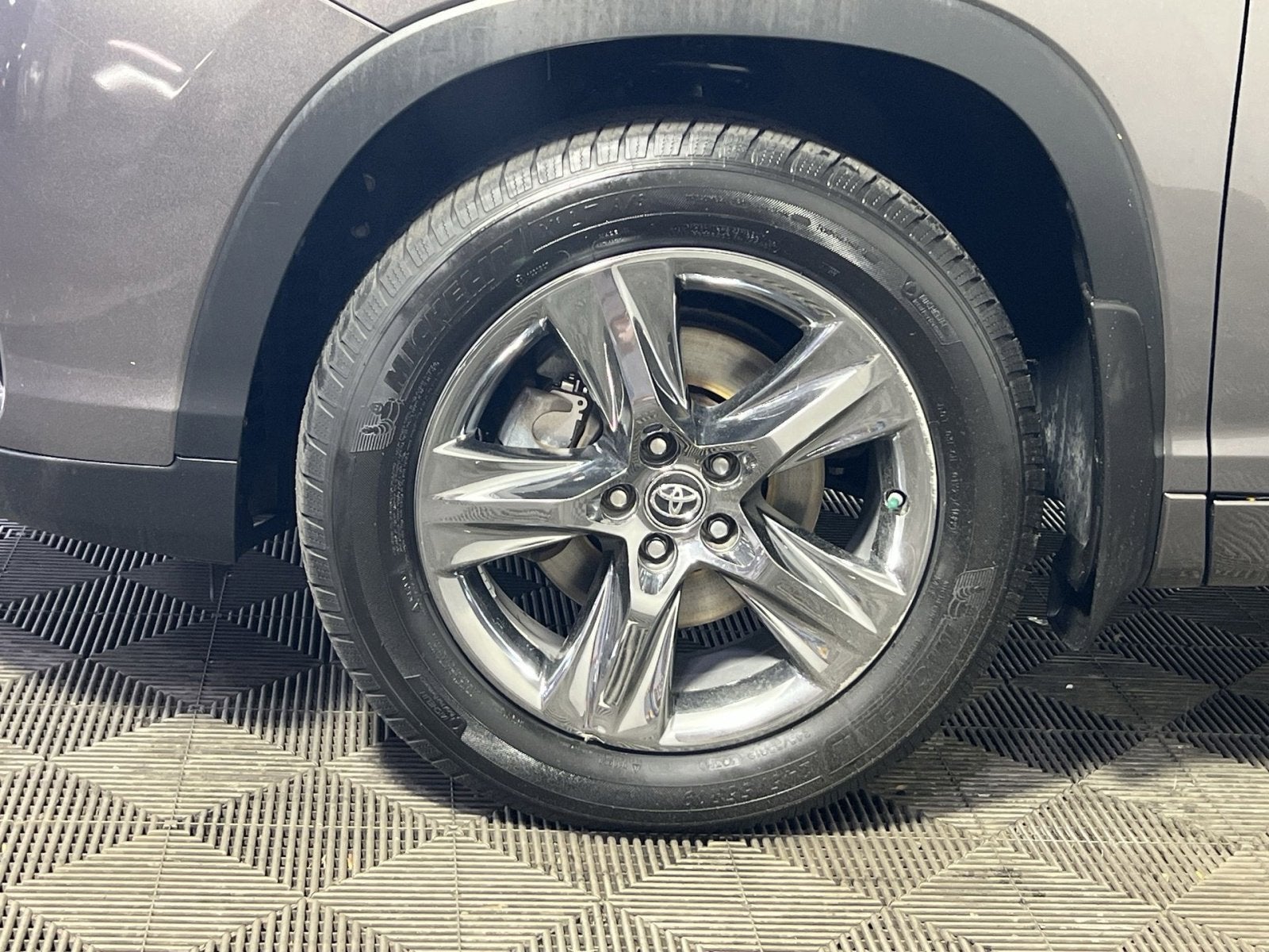 2017 Toyota Highlander Limited Platinum