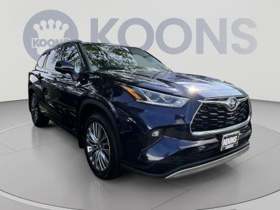 2020 Toyota Highlander Hybrid Platinum