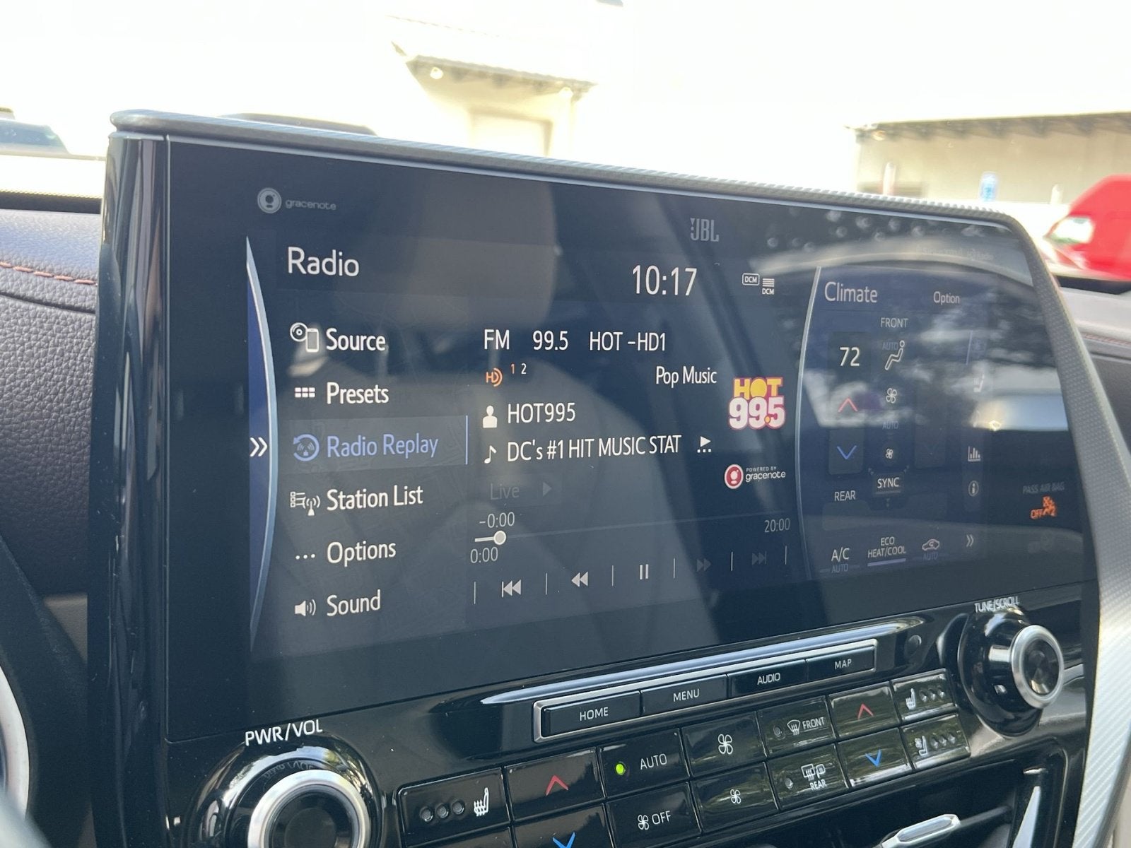 2020 Toyota Highlander Hybrid Platinum