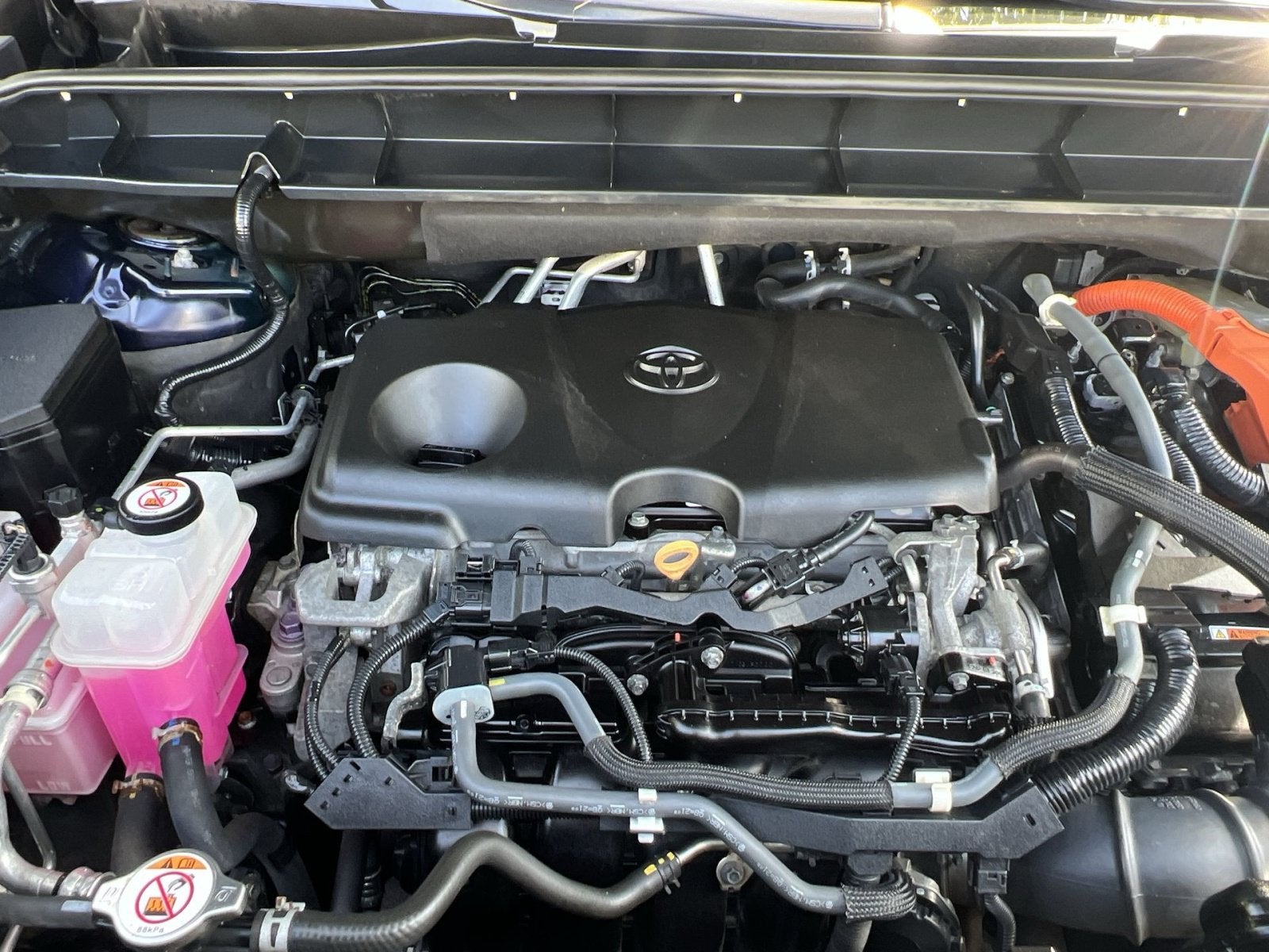 2020 Toyota Highlander Hybrid Platinum