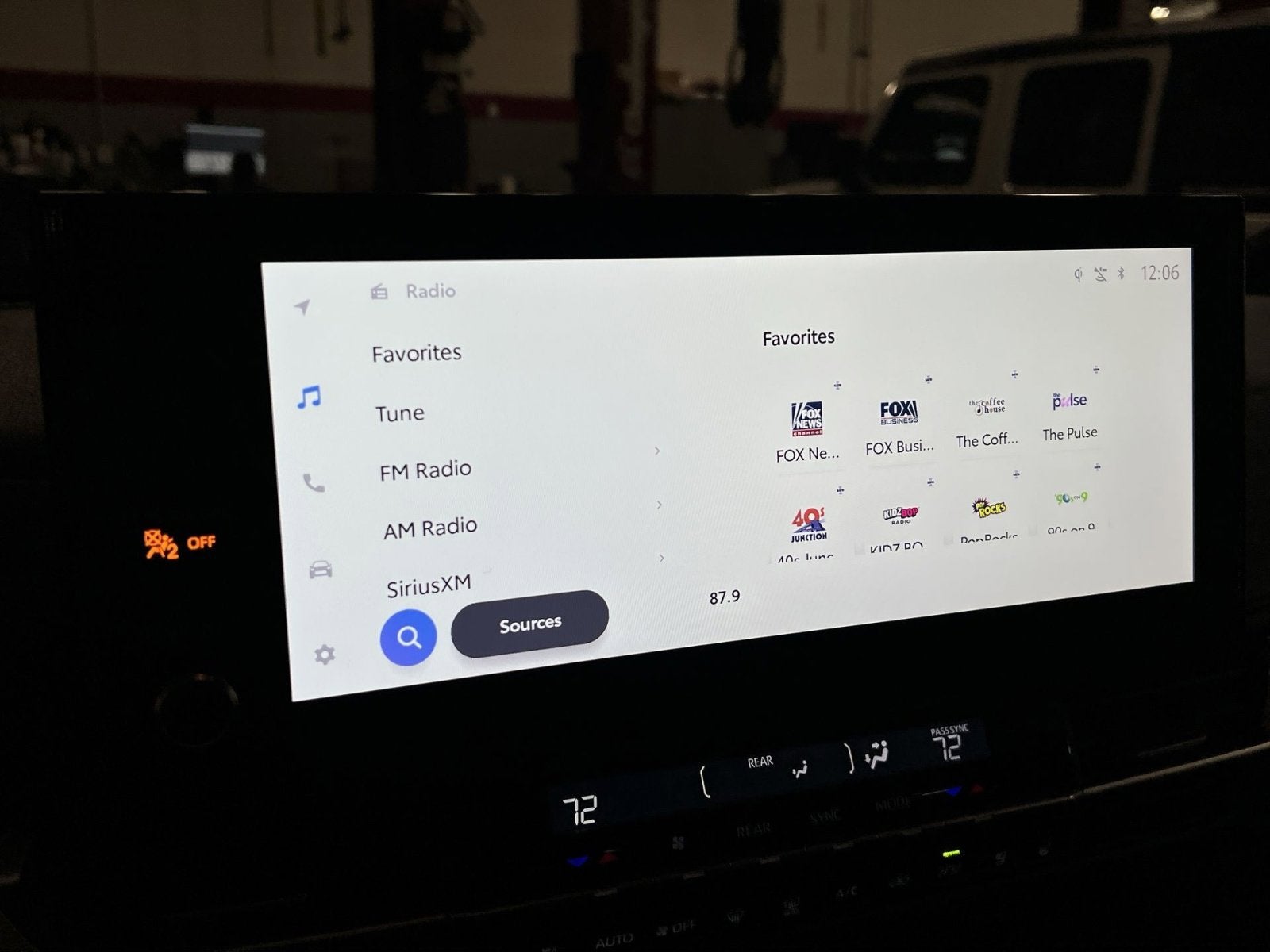 2025 Toyota Sienna Platinum