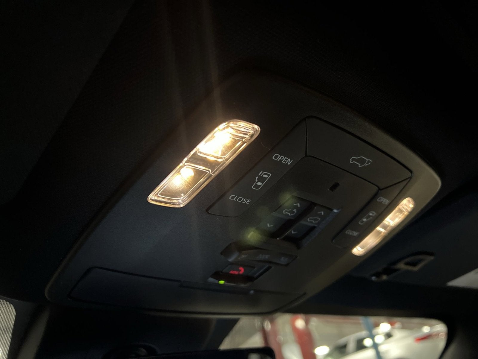 2025 Toyota Sienna Platinum