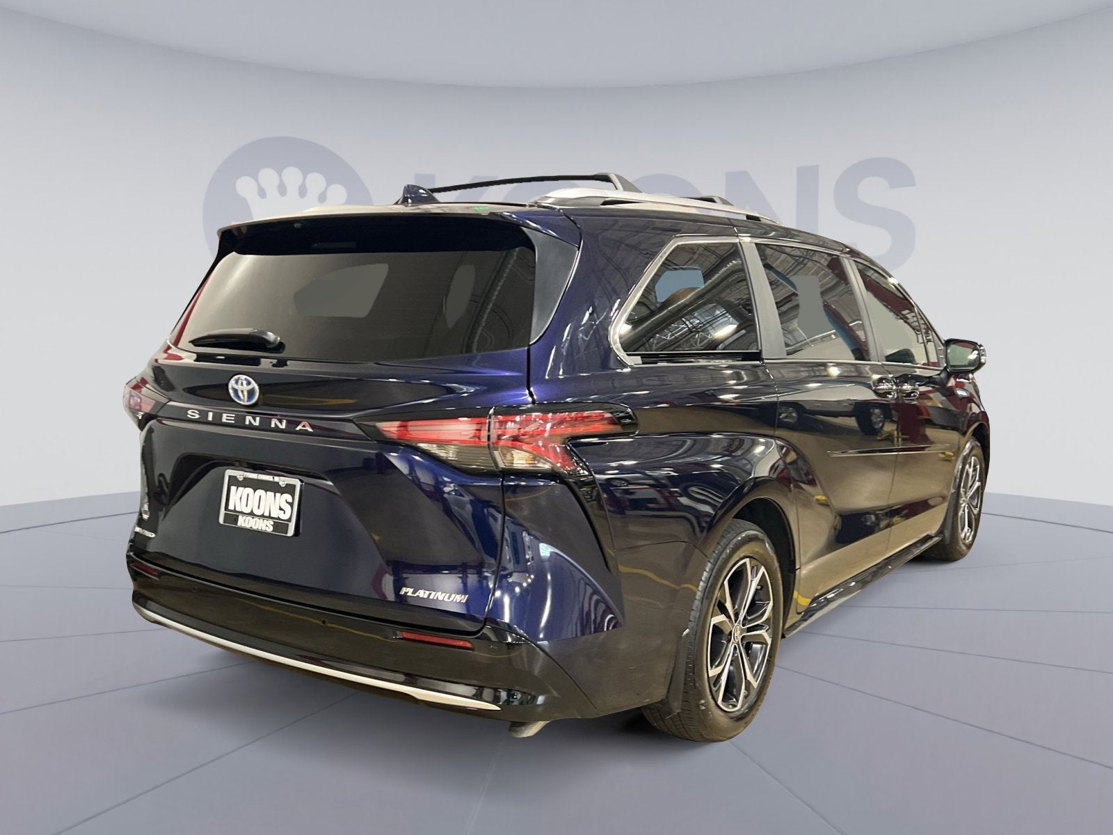 2025 Toyota Sienna Platinum