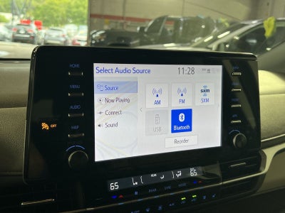 2024 Toyota Sienna Platinum