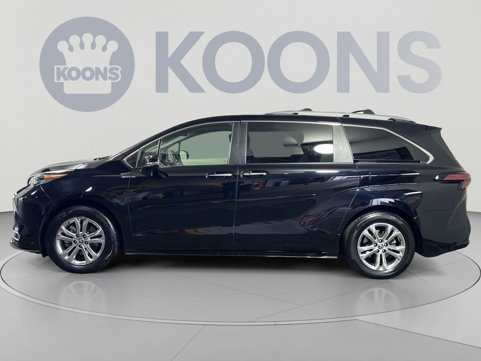 2024 Toyota Sienna Platinum