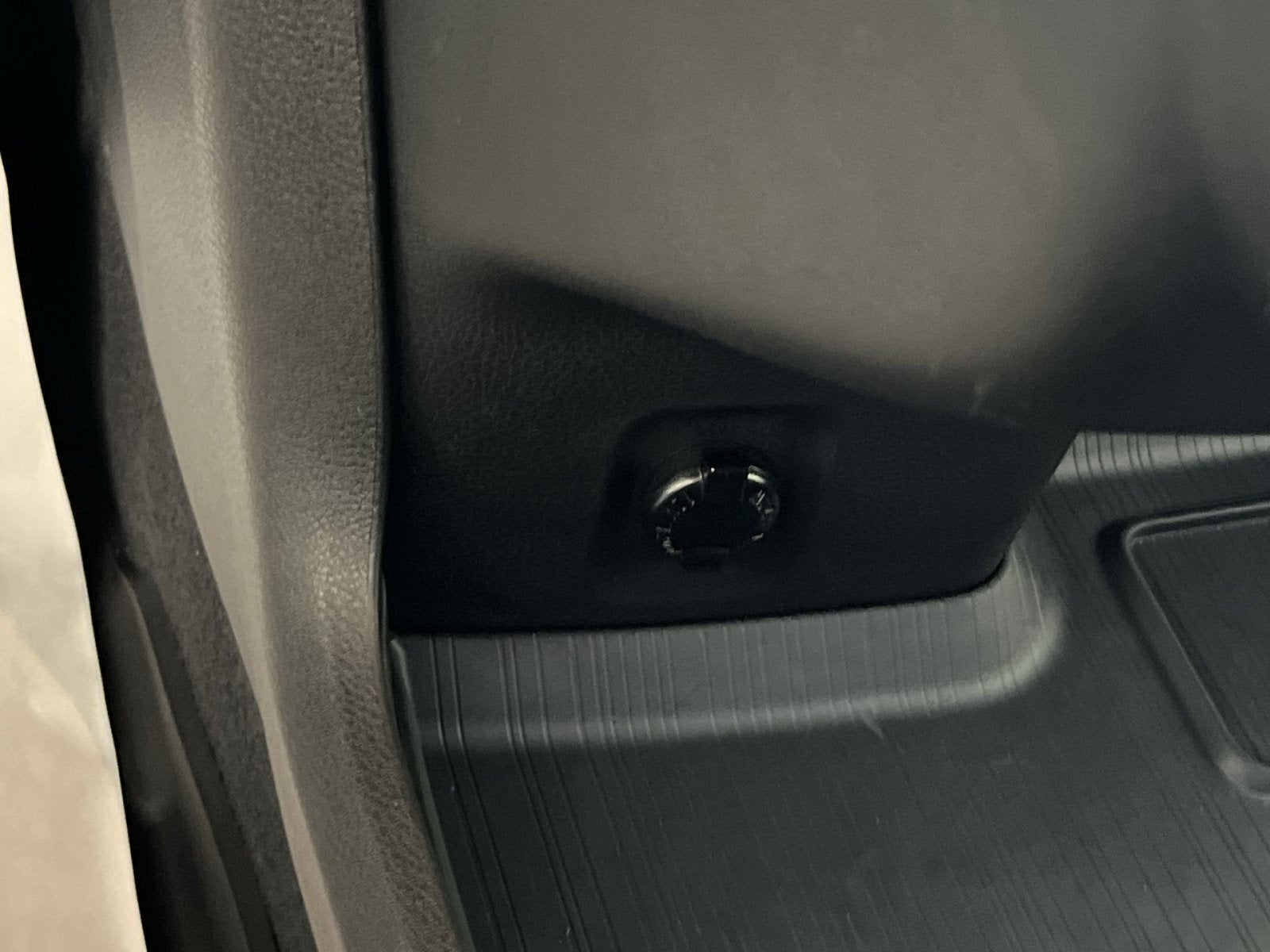 2024 Toyota Sienna Platinum
