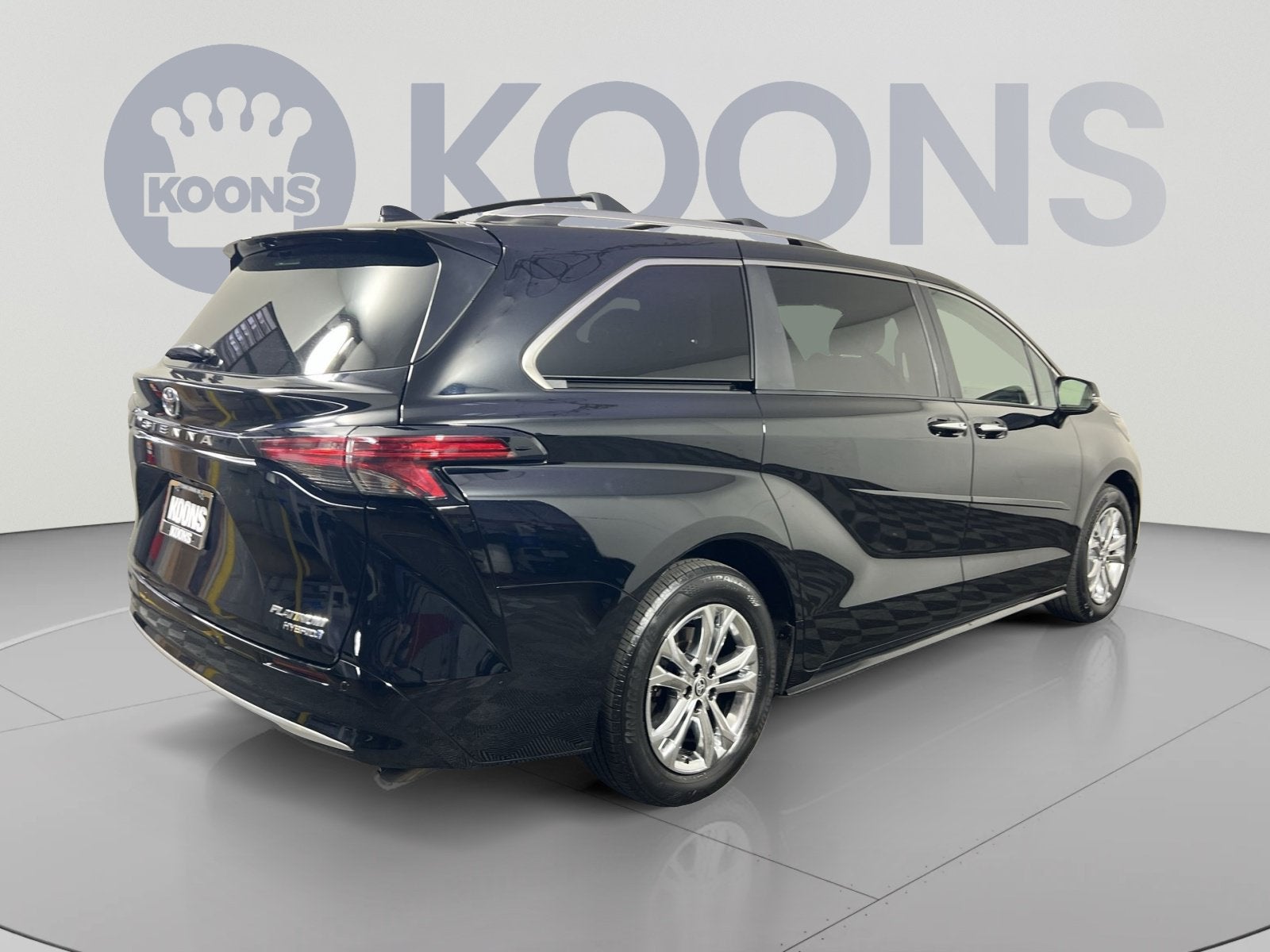 2024 Toyota Sienna Platinum