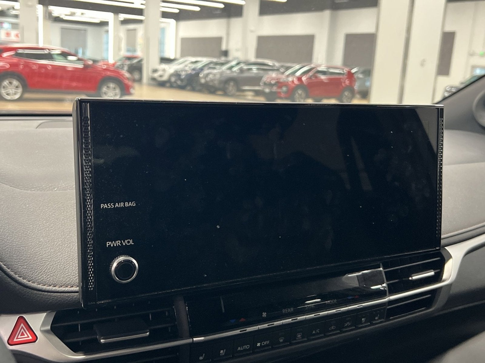 2025 Toyota Sienna Platinum