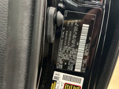 2025 Toyota Sienna Platinum