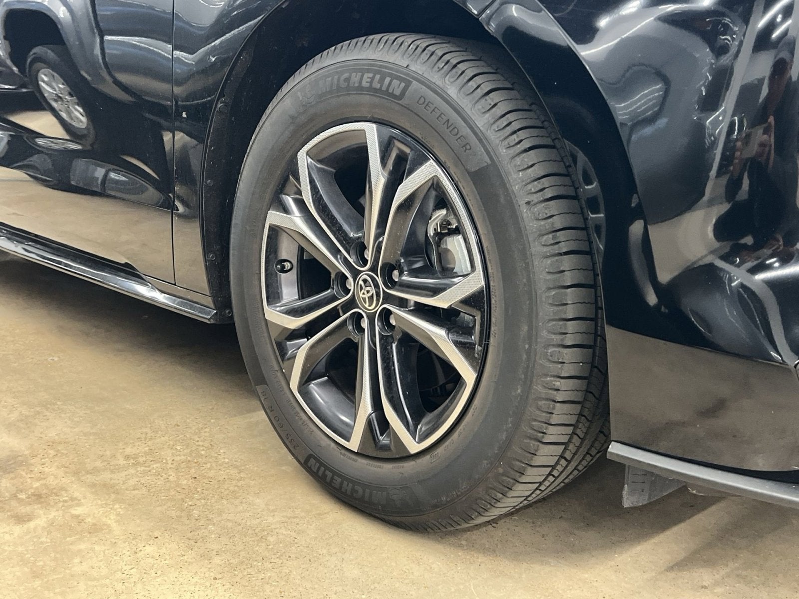 2025 Toyota Sienna Platinum