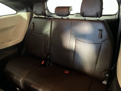 2023 Toyota Sienna Platinum
