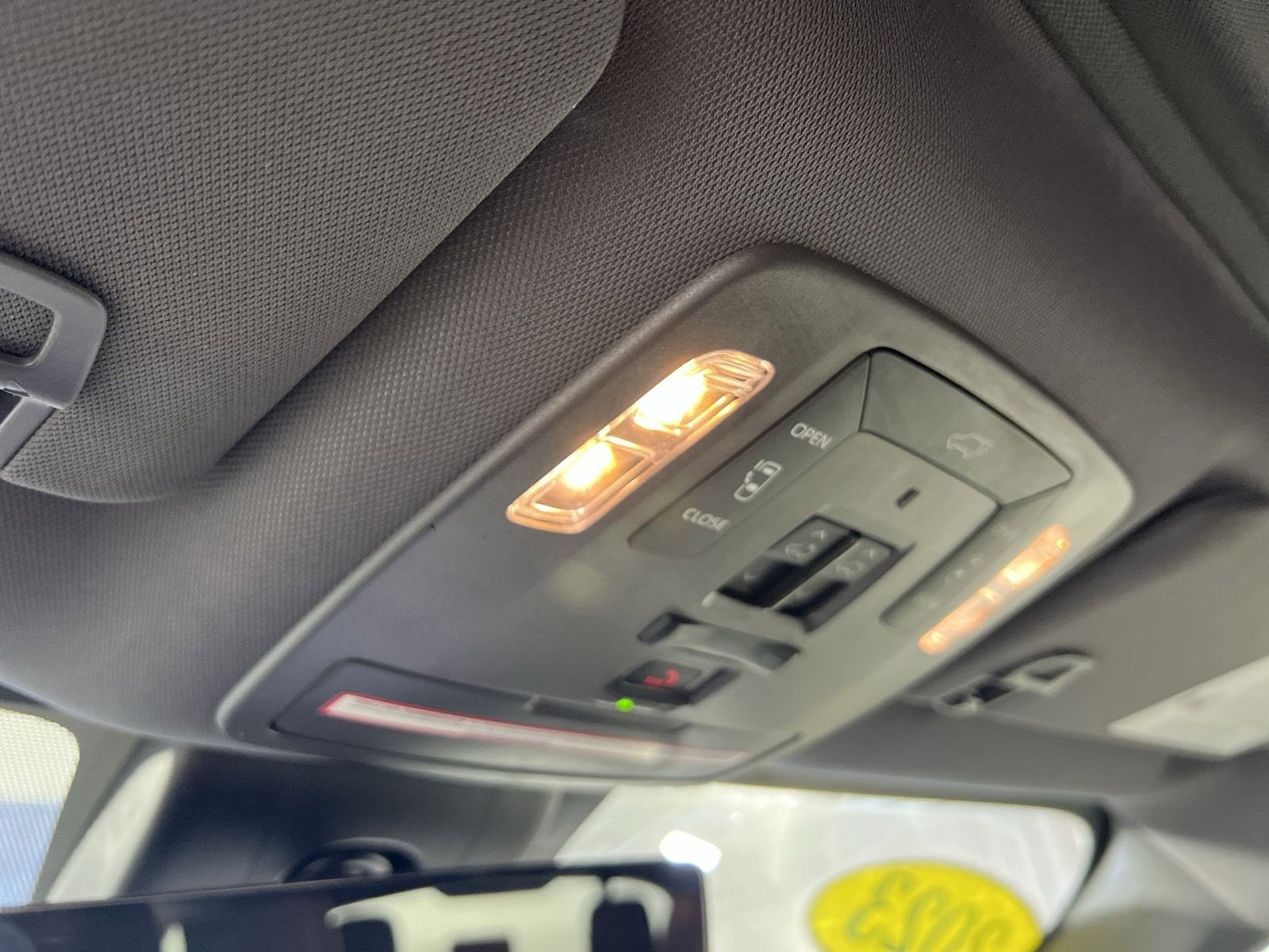 2023 Toyota Sienna Platinum