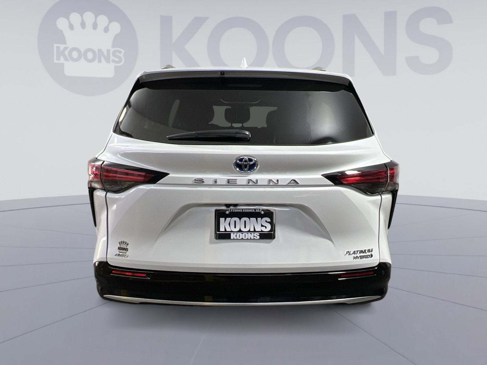 2023 Toyota Sienna Platinum