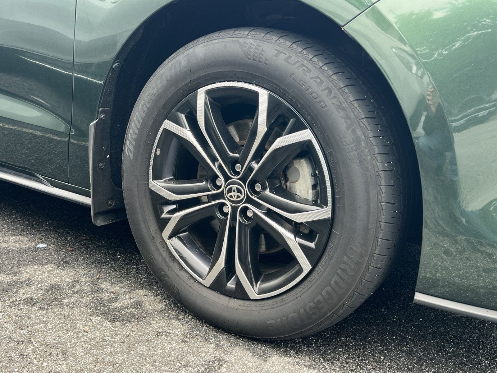 2025 Toyota Sienna Platinum