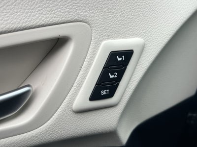 2025 Toyota Sienna Platinum
