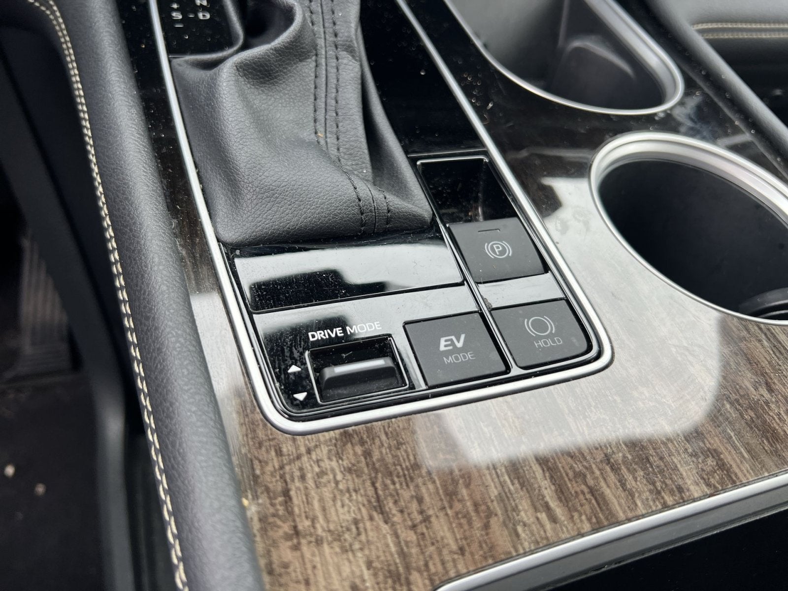 2025 Toyota Sienna Platinum