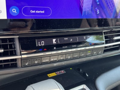 2025 Toyota Sienna Platinum