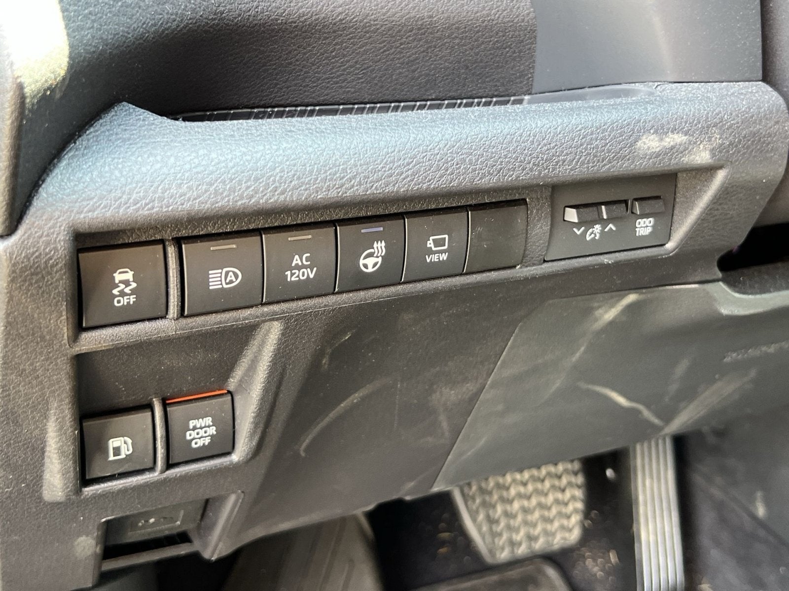 2025 Toyota Sienna Platinum