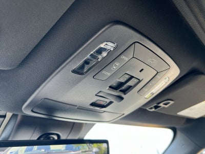 2025 Toyota Sienna Platinum