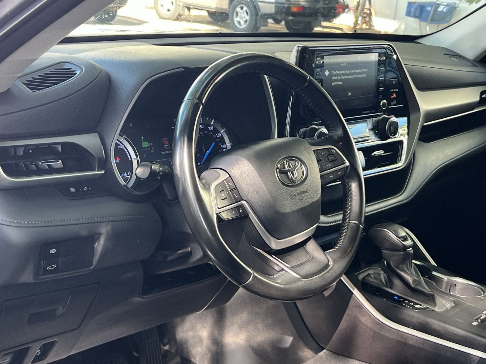 2022 Toyota Highlander Hybrid XLE