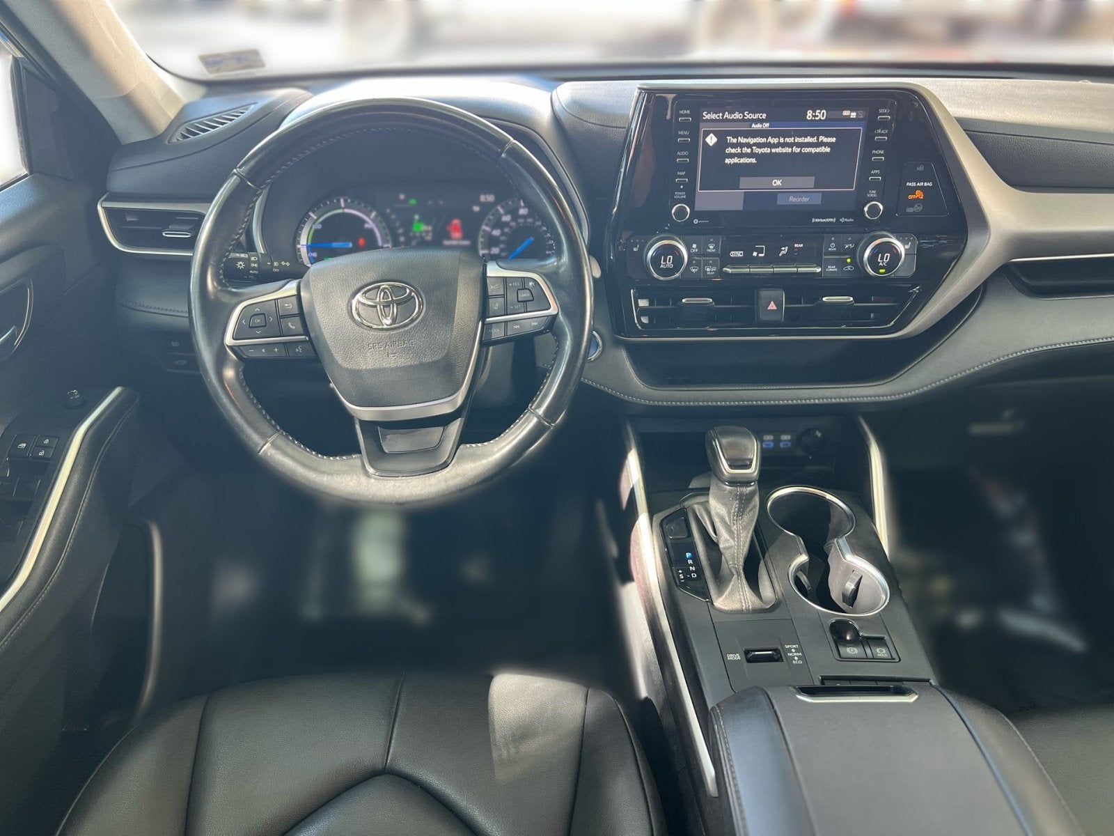 2022 Toyota Highlander Hybrid XLE