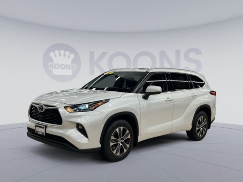 2022 Toyota Highlander XLE