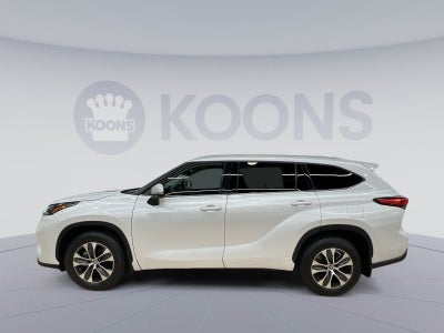 2022 Toyota Highlander XLE