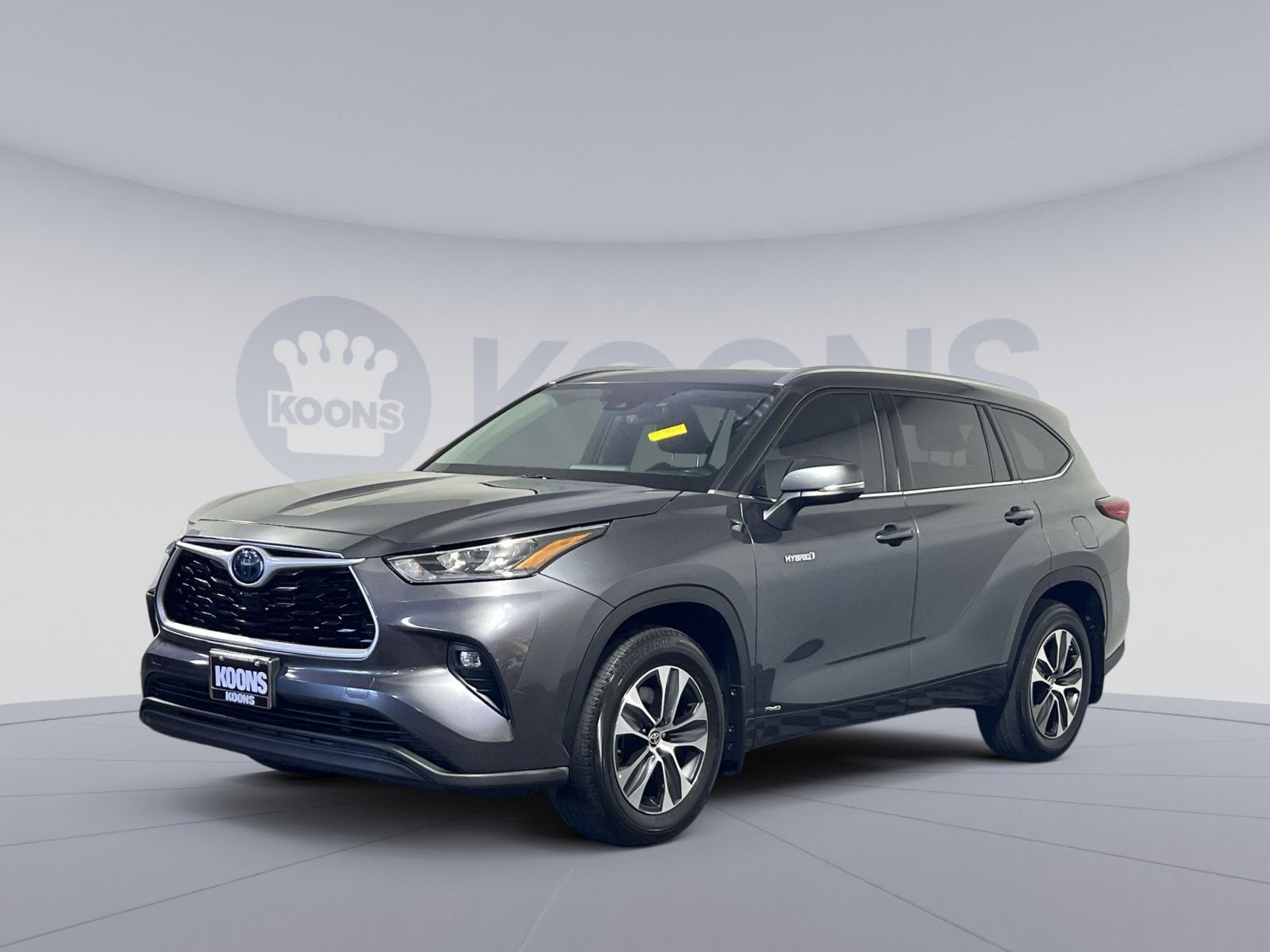 2020 Toyota Highlander Hybrid XLE
