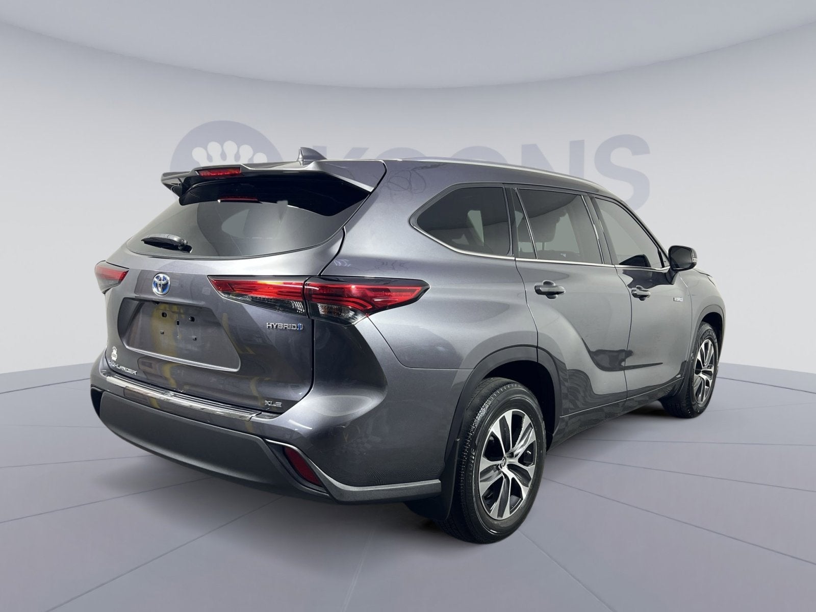 2020 Toyota Highlander Hybrid XLE