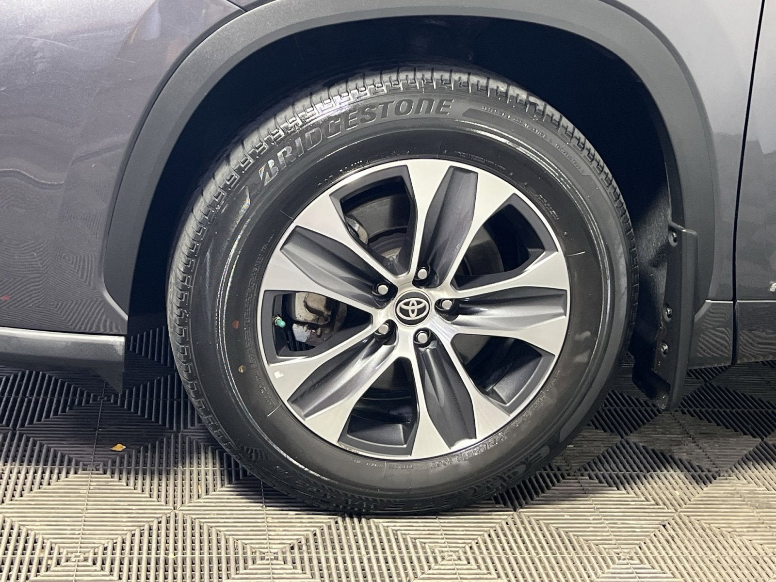 2020 Toyota Highlander Hybrid XLE