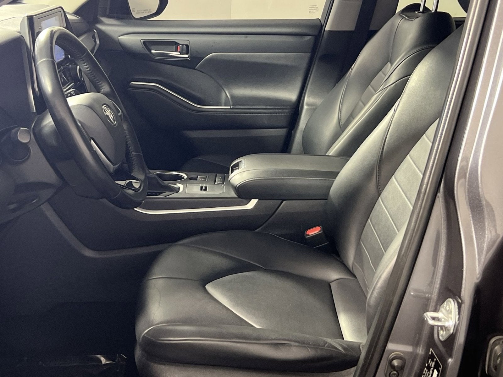 2020 Toyota Highlander Hybrid XLE