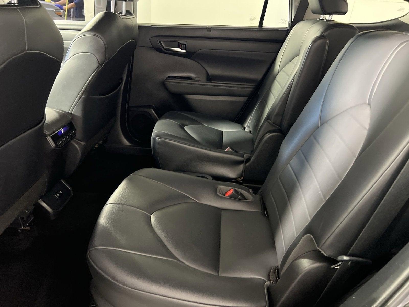 2020 Toyota Highlander Hybrid XLE