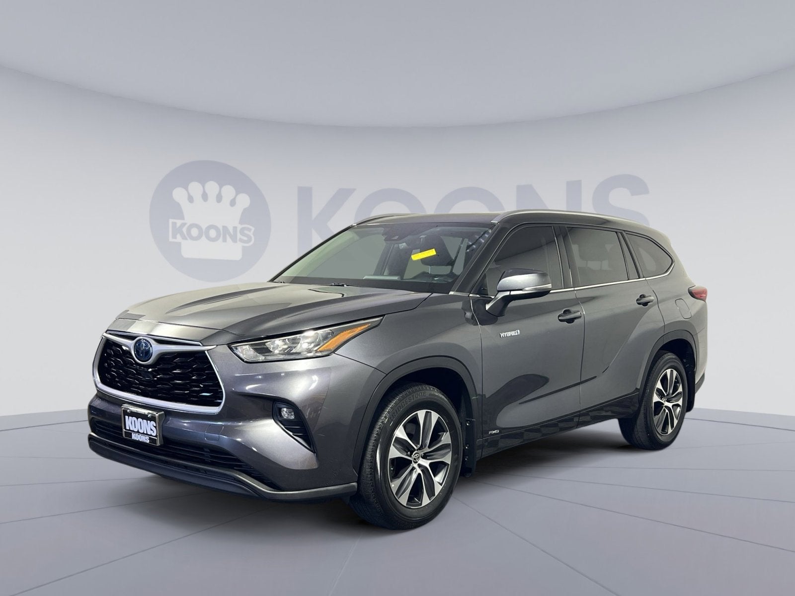 2020 Toyota Highlander Hybrid XLE