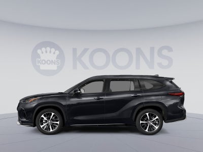 2022 Toyota Highlander XSE
