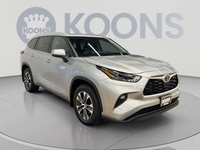 2025 Toyota Highlander Hybrid XLE