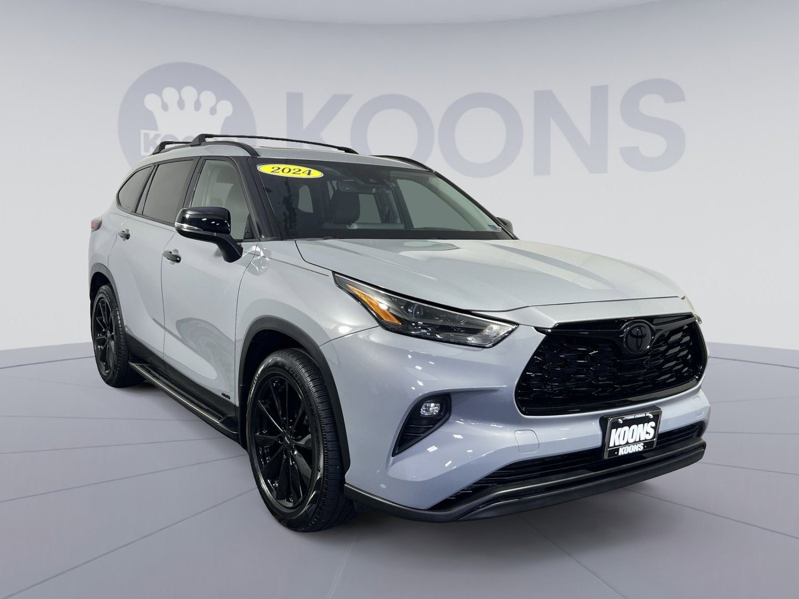 2024 Toyota Highlander Hybrid XLE