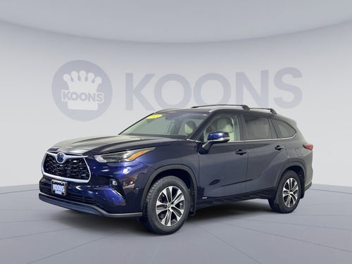 2023 Toyota Highlander Hybrid XLE