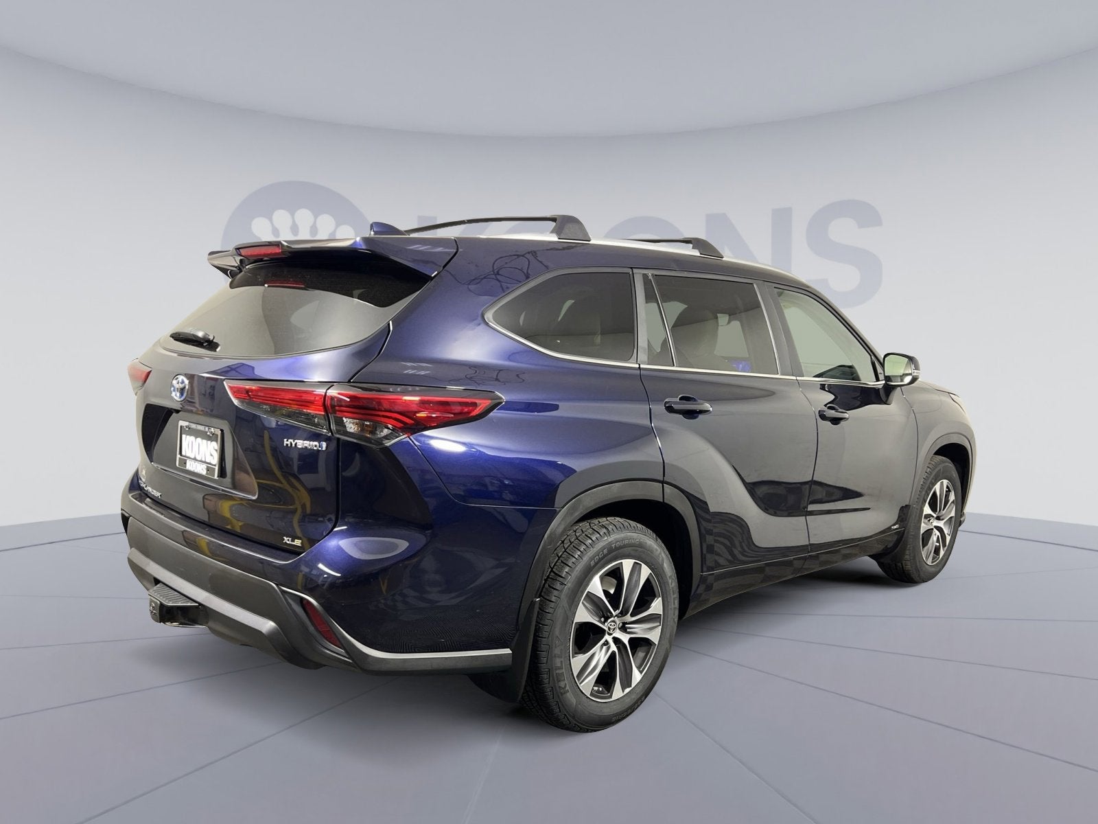 2023 Toyota Highlander Hybrid XLE