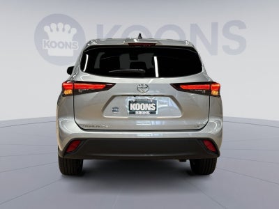 2025 Toyota Highlander LE