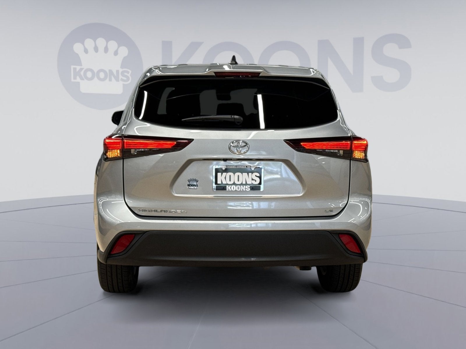 2025 Toyota Highlander LE