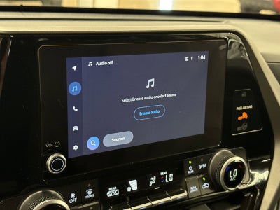 2025 Toyota Highlander LE