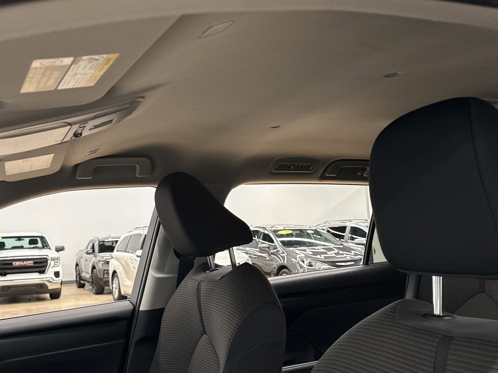 2025 Toyota Highlander LE