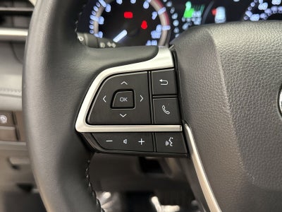 2025 Toyota Highlander LE