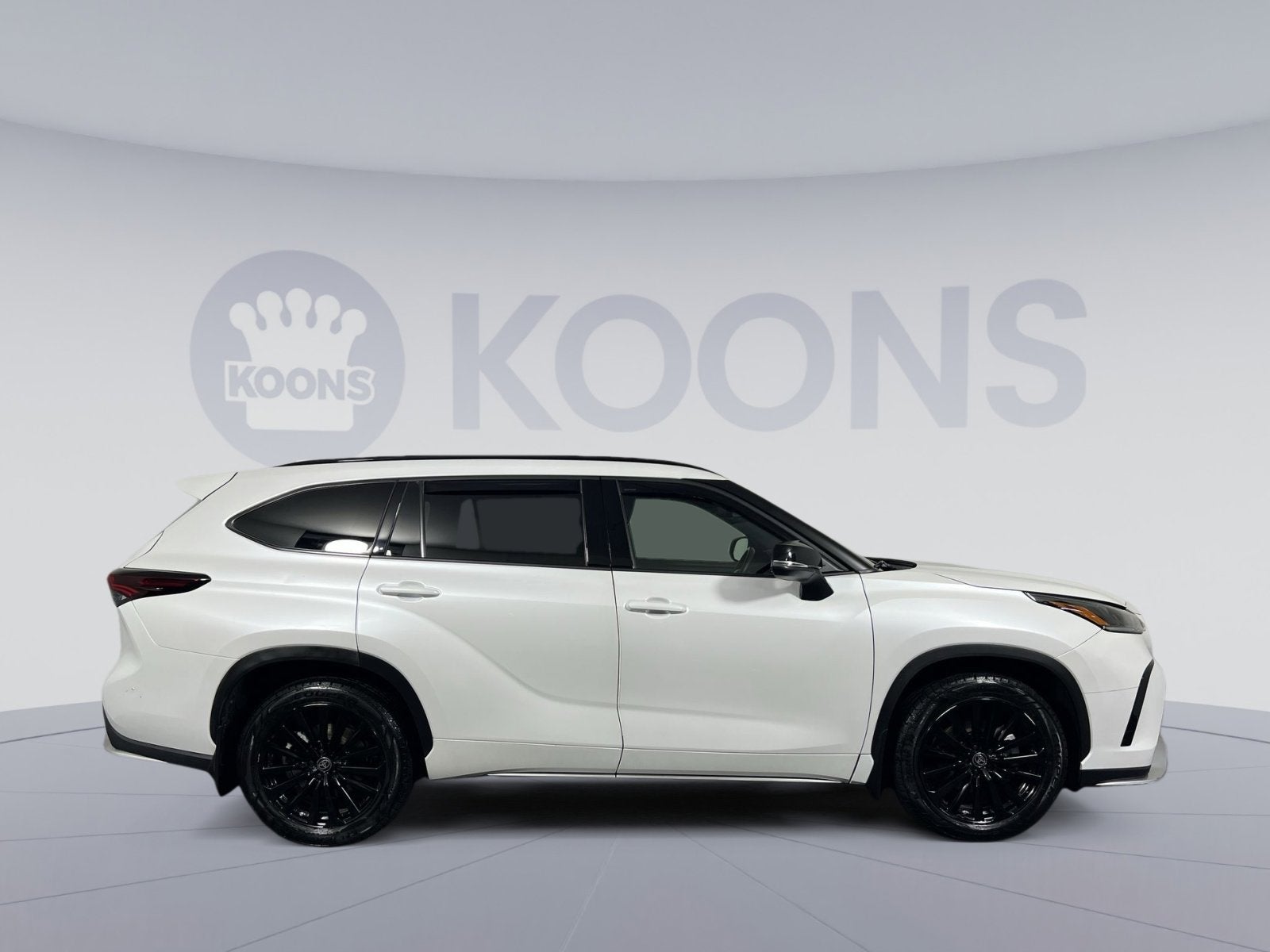 2024 Toyota Highlander XSE