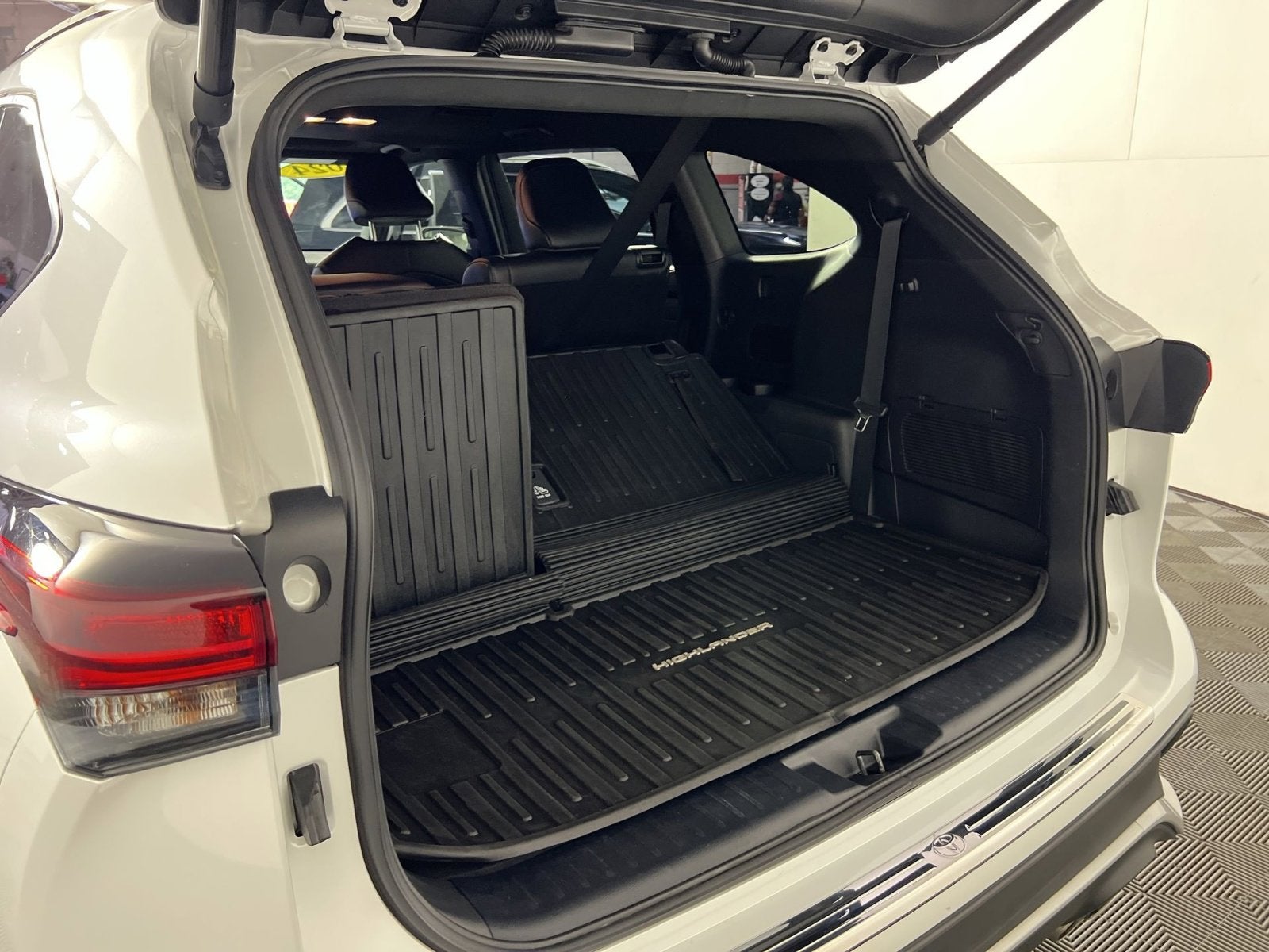 2024 Toyota Highlander XSE
