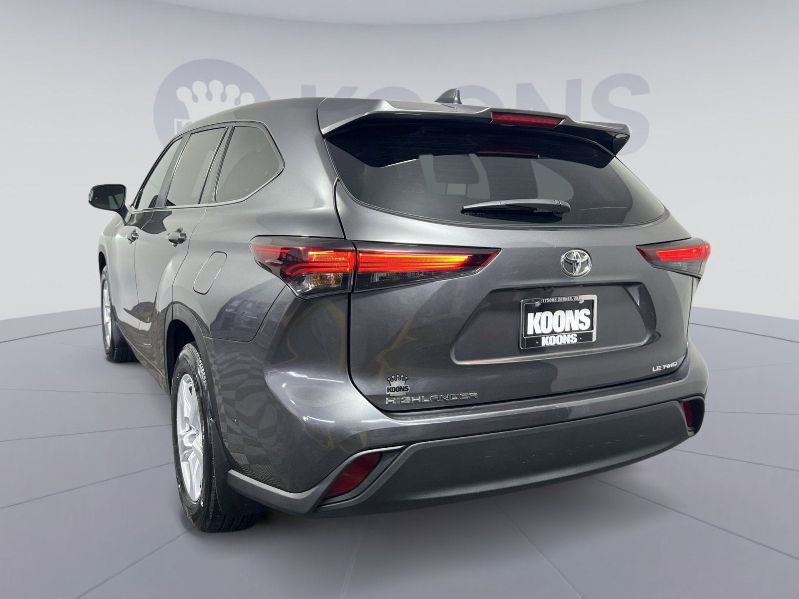 2024 Toyota Highlander LE