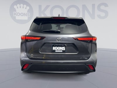 2024 Toyota Highlander LE