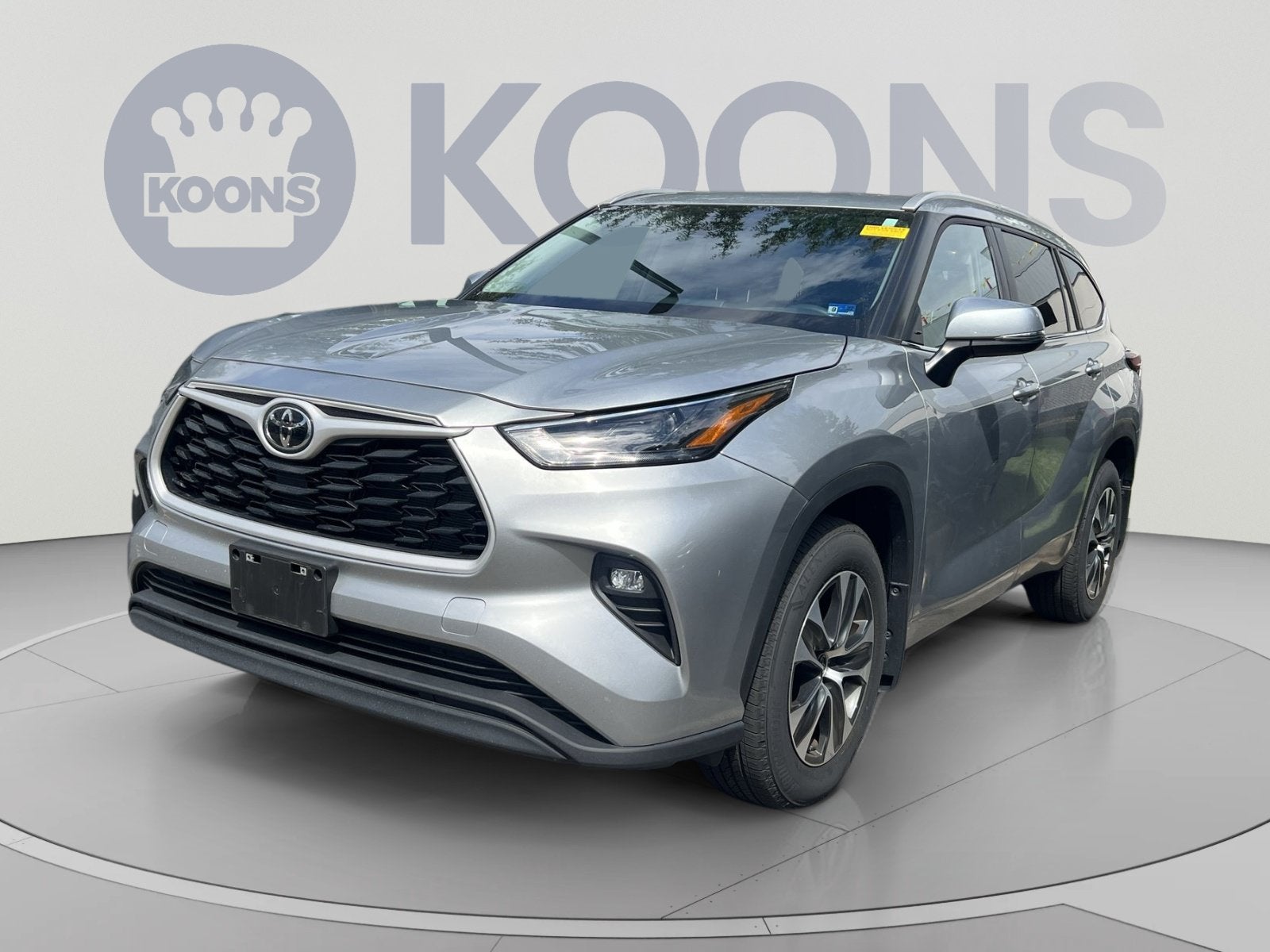 2025 Toyota Highlander XLE
