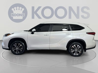 2023 Toyota Highlander XLE