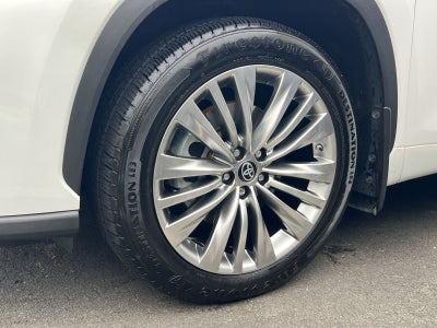 2024 Toyota Highlander Platinum